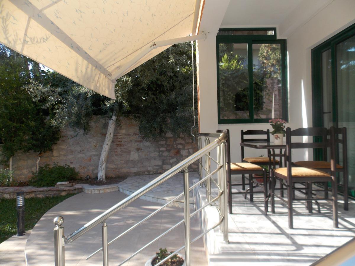 Elvin Apartments Sarandë Eksteriør billede