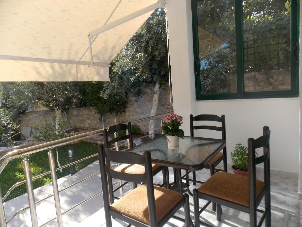 Elvin Apartments Sarandë Eksteriør billede